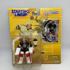 Vintage Starting Lineup 1998 NHL Hockey Buffalo Sabres Dominik Hasek Figurine
